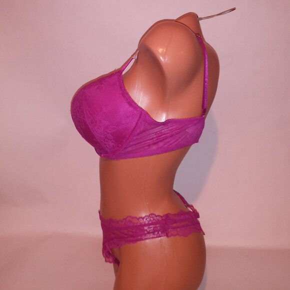Victoria’s Secret Bombshell Push Up Bra Set 36D Fuchsia Lace Very Sexy NWT - Picture 7 of 13